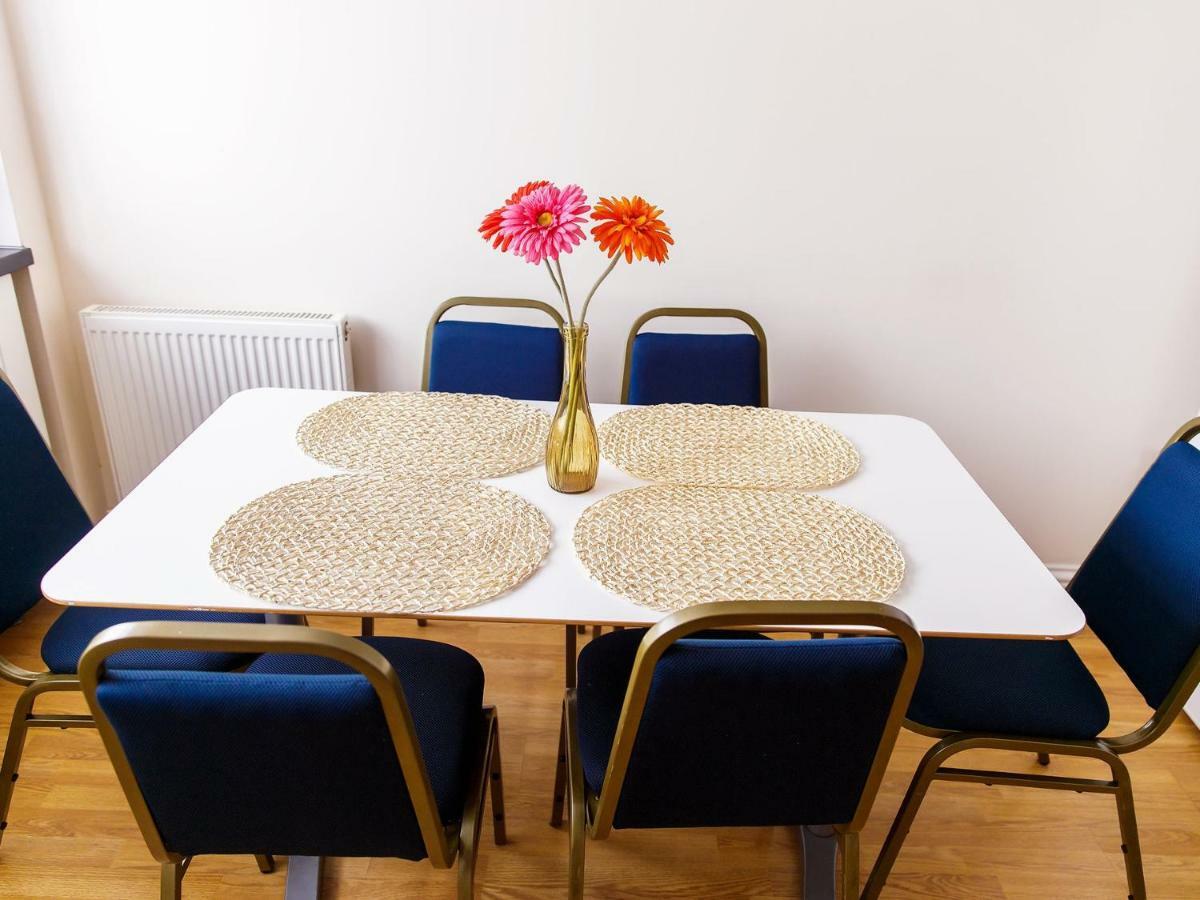 Mandeville Rooms Northolt  客房 照片